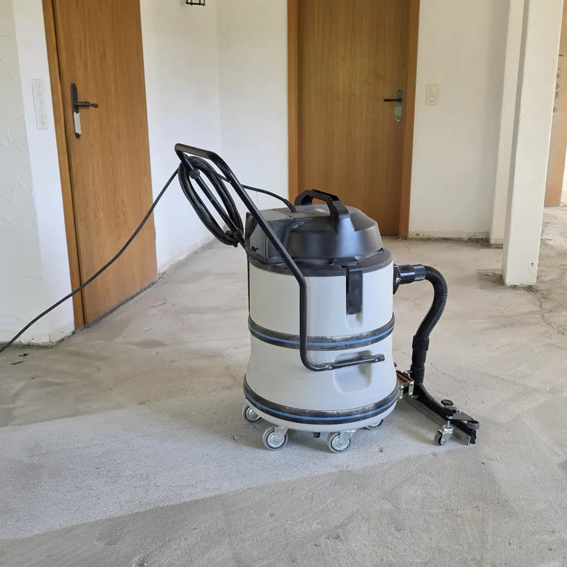DURA DV80-MBN-FB